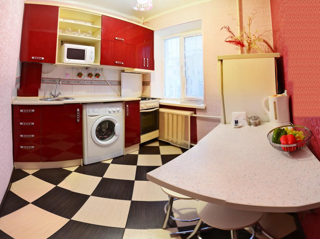 Roses Apartment In The City Center Tsjernihiv Rom bilde
